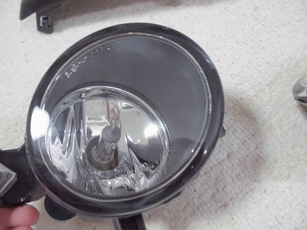即決 新車外し エクストレイル T32 前期 純正 フォグランプ