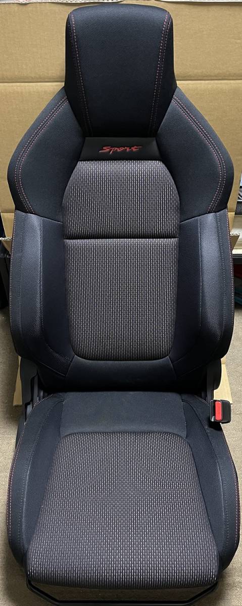 ZC33S スイフトスポーツ 運転席シート 純正 新車外し(スズキ用 ZC33S スイフトスポーツ 運転席シート 純正 新車外し(スズキ用