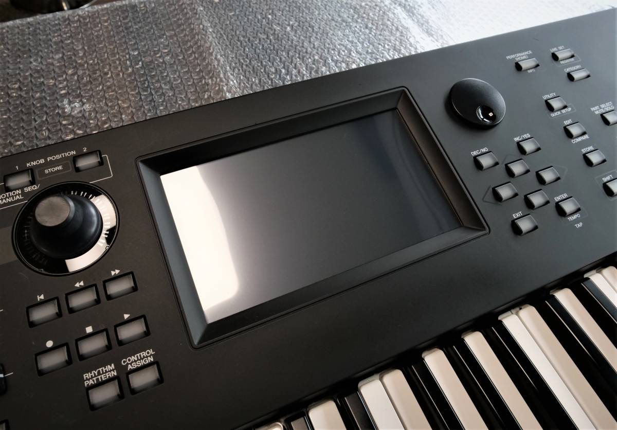 YAMAHA MODX7 美品 セミウェイテッド鍵盤 (イニシャルタッチ付) 76鍵 