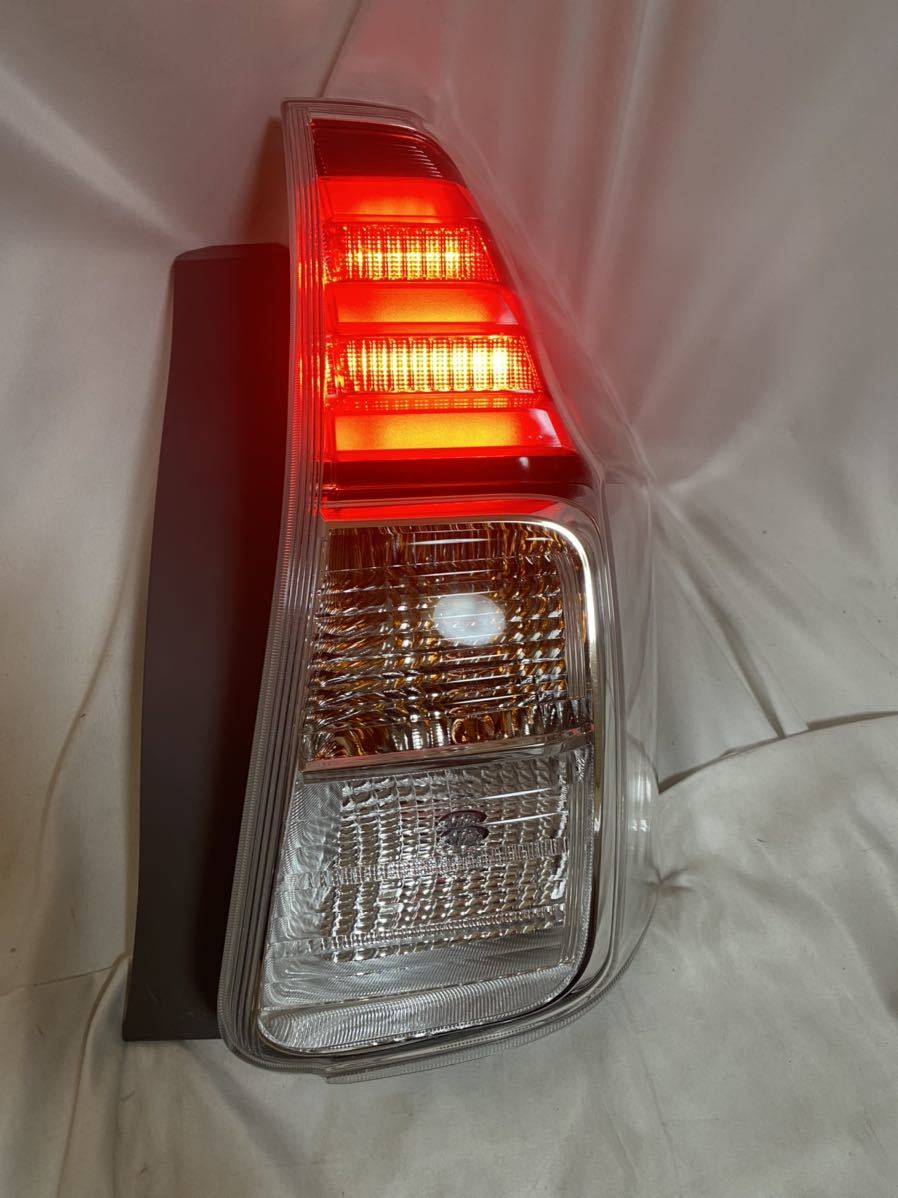 プリウスα ZVW40 ZVW41 α LED 47-69 ZVW40 ZVW41 プリウスα