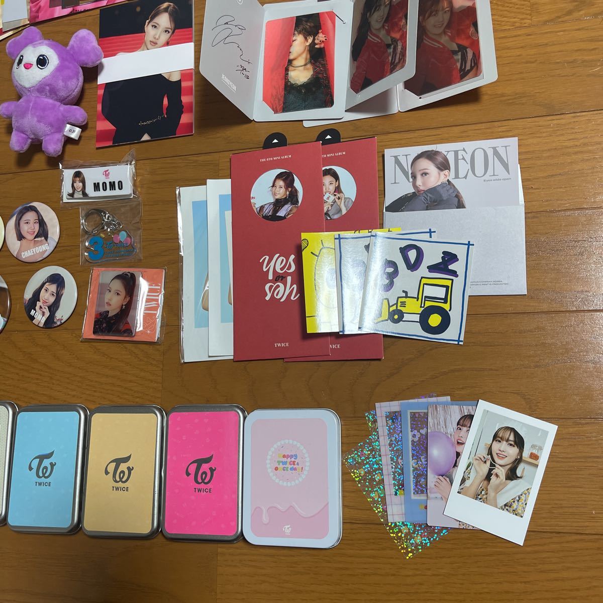 バーゲンセール TWICE グッズまとめ売り 【公式通販】