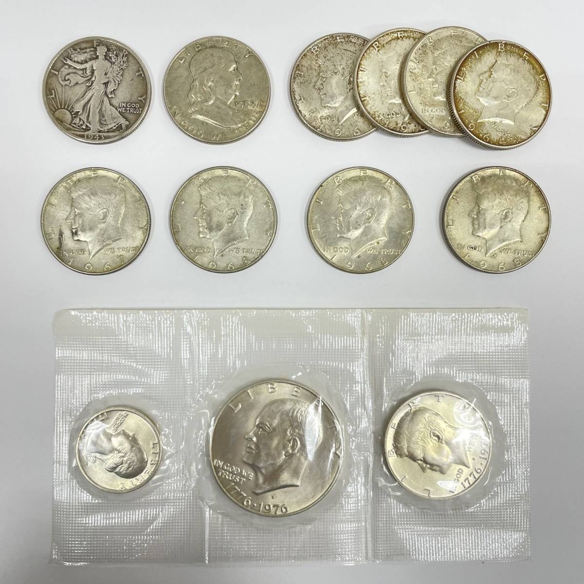 アメリカ銀貨 ケネディ 50セントコイン1964年 ハーフダラー キーホルダー アメリカ 1964年 ケネディコイン