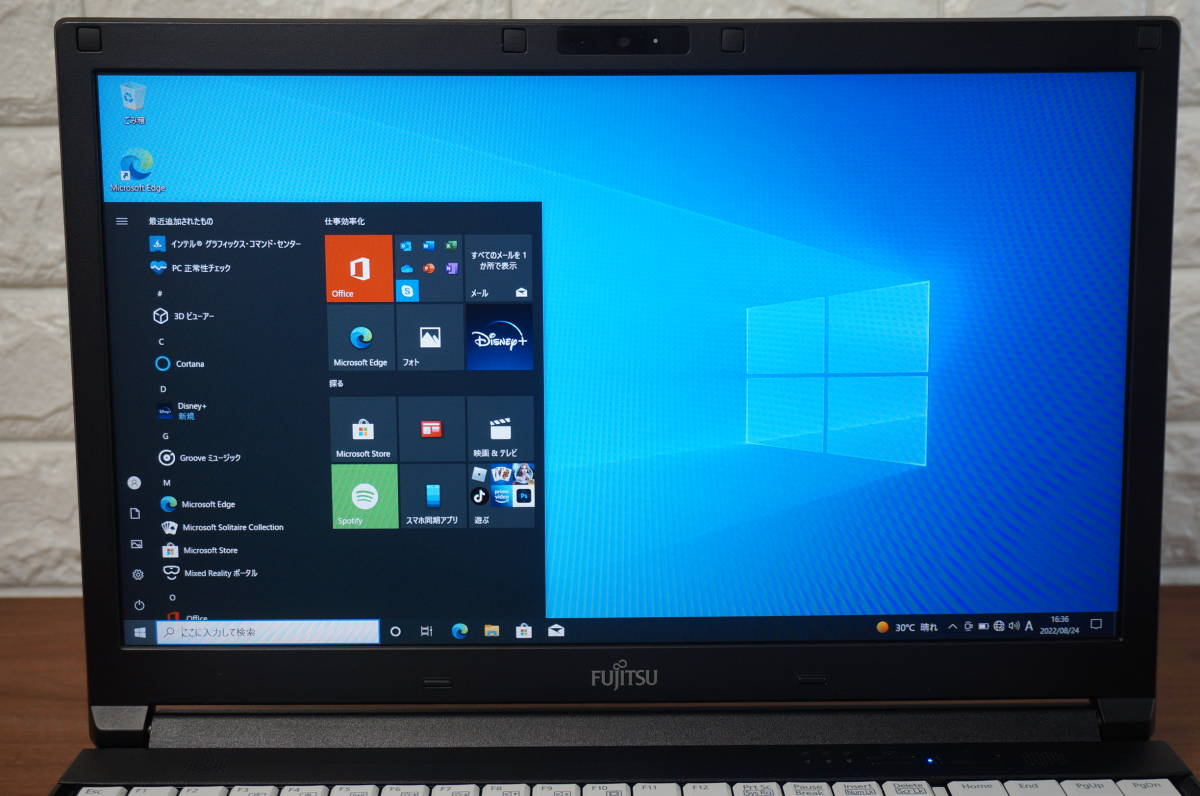 FUJITSU Lifebook A748/S 《 第8世代 Core i5 8350U 1.70GHz / 8GB