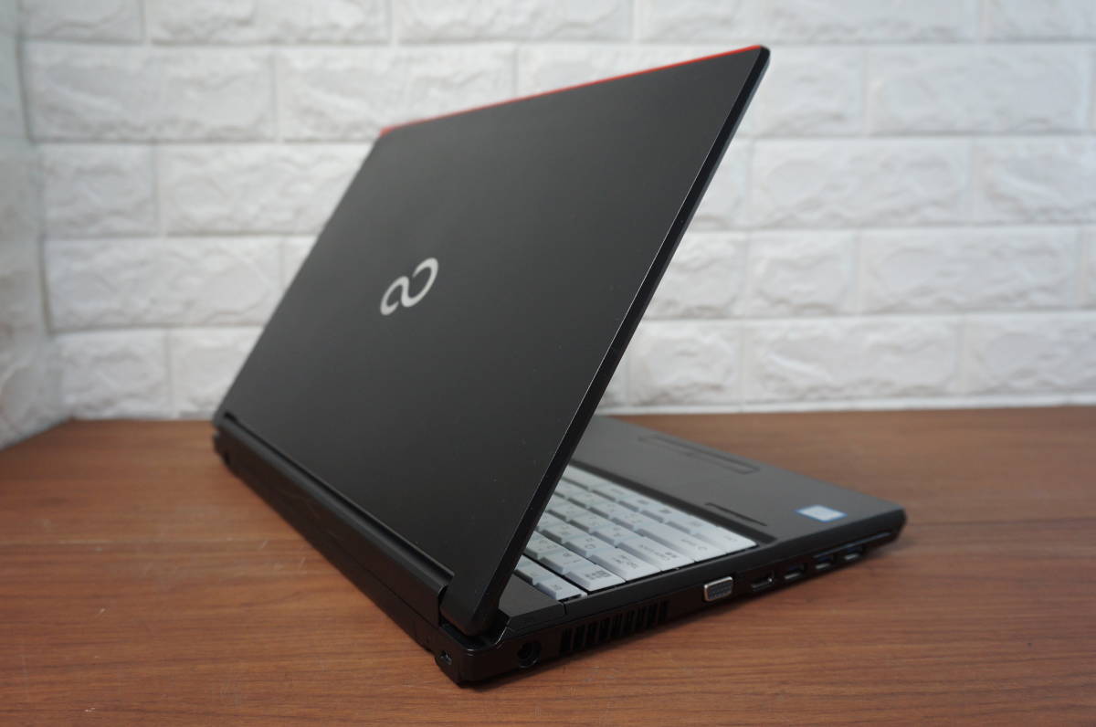 FUJITSU Lifebook A748/S 《 第8世代 Core i5 8350U 1.70GHz / 8GB