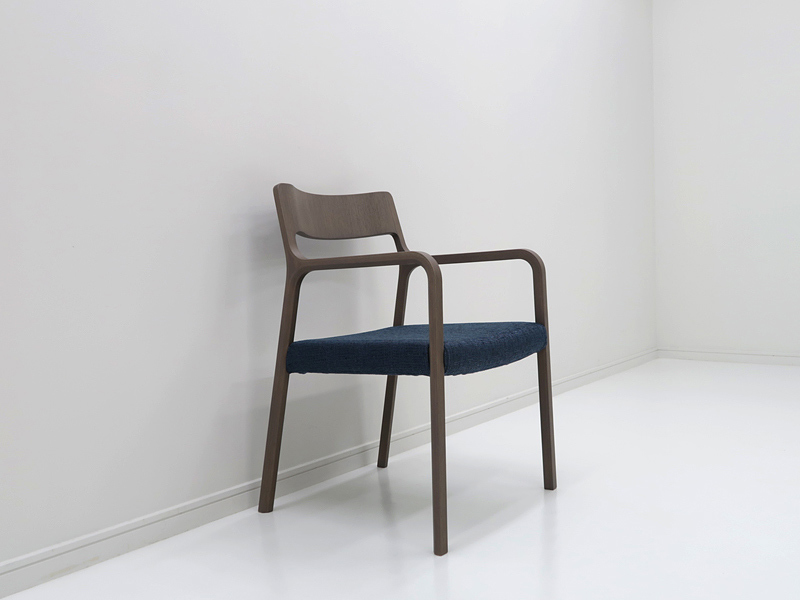 arflex アルフレックス社「RINN/リン」アームチェア 2脚セット 未使用