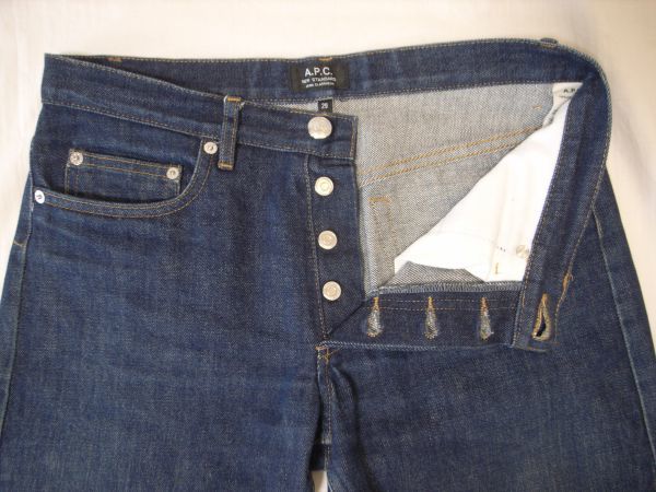 ●29 A.P.C. アーペーセー ニュースタンダード ボタンフライ APC デニム パンツ a