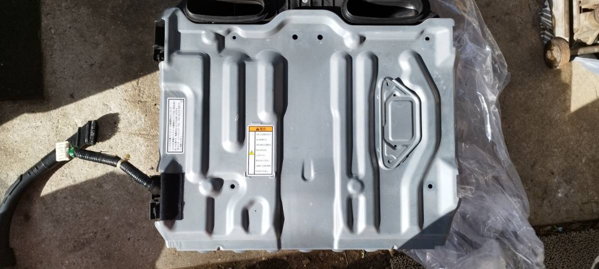  CR-Z ZF1 ハイブリッドバッテリー 1E100-RBJ-013.1B000-RTW-J00 品(ホンダ用)｜売買されたオークション情報、yahooの商品情報をアーカイブ公開 - オークファン ホンダ用