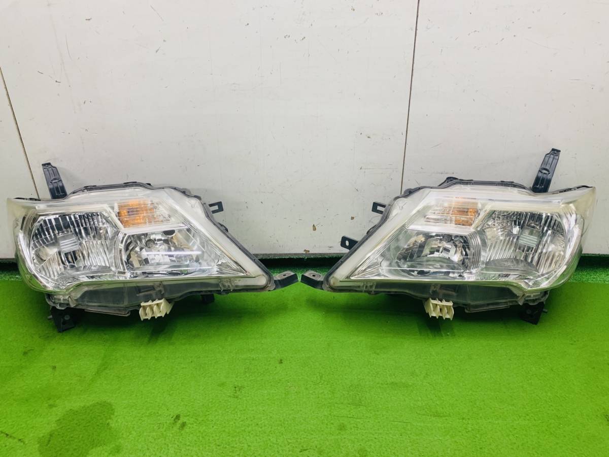 セレナ C26 NC26 FC26 純正　 前期 HIDライト左右SET 100-23097