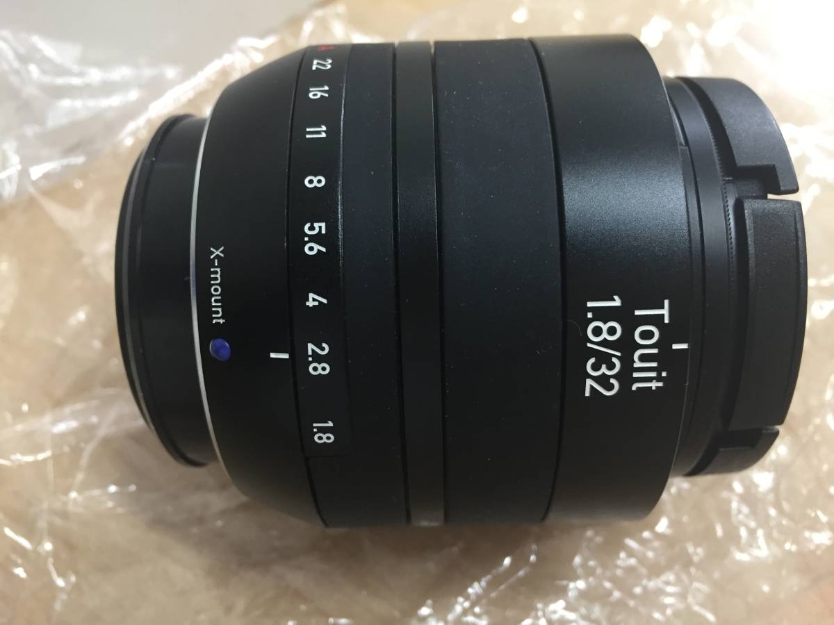 [ミラーレス交換レンズ]ZEISS/カールツァイス トゥイート Touit 1.8/32 X-mount[中古使用品]