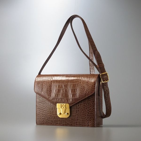 TE6699▽イタリア製*エスカーダ/ESCADA*クロコ型押しレザー*フラップ 