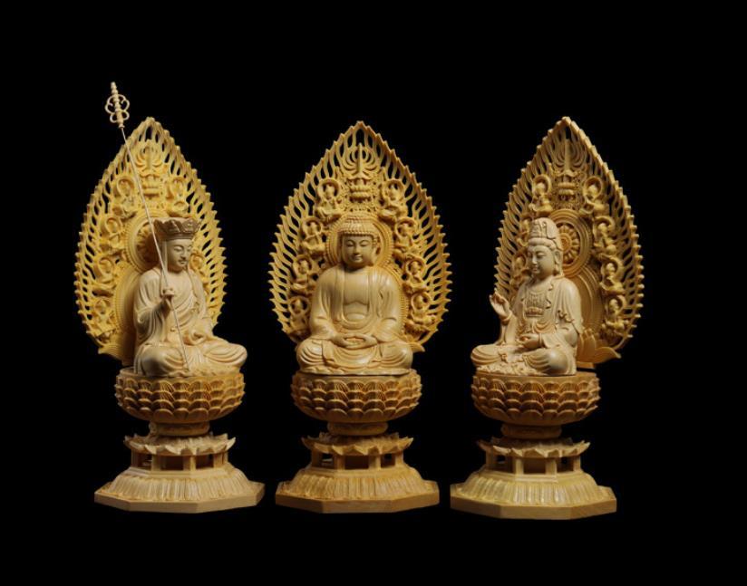 釈迦如来　木製仏像　柘植　訳あり品 極上品 仏教工芸品 一刀彫 総柘植材 木彫仏像 釈迦如来三尊 釈迦如来