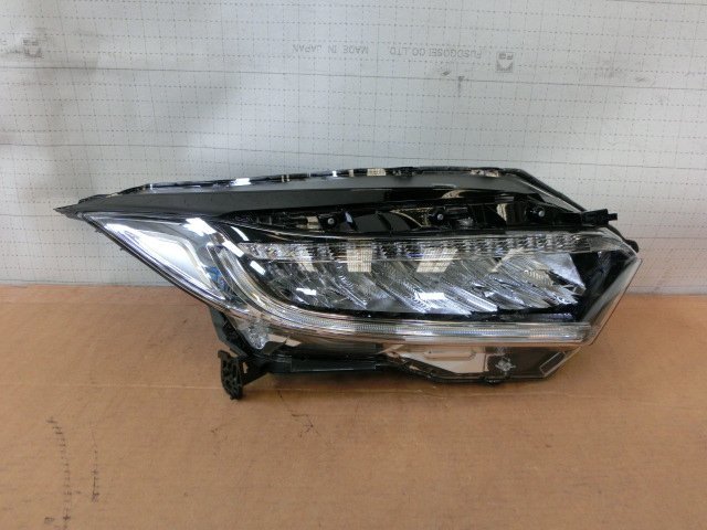 ホンダ ヴェゼル RU 右 ヘッドライト KOITO 100-62292 HONDA VEZEL