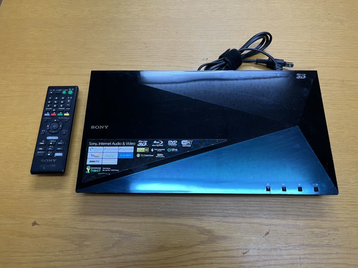 Sony | - Blu-ray : 3D対応 特長 SONY BDP-S5100 3D映像を楽しむ 3D Player