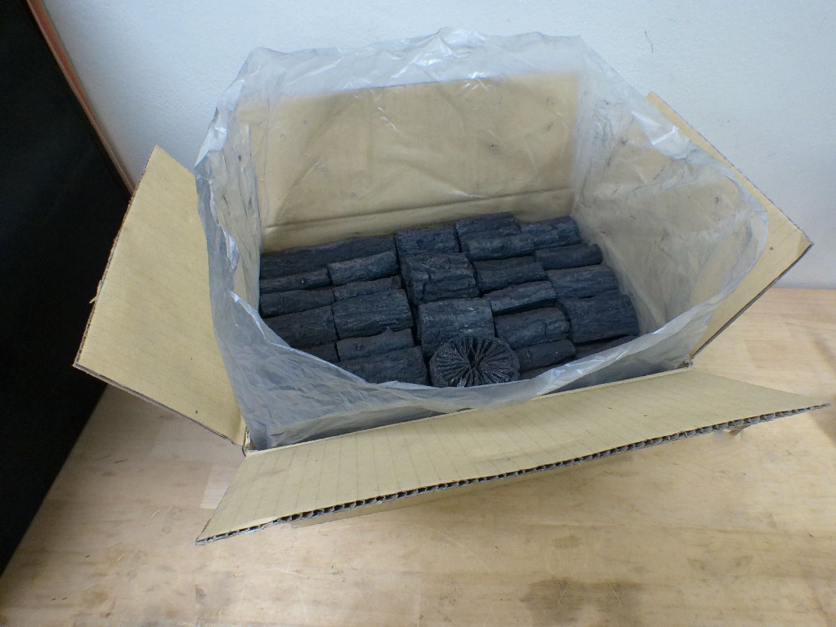 風炉用 茶の湯炭 – 茶炭俱楽部 - 組炭 茶道 道具炭単品 茶道具 増田屋－炭・火鉢のことなら増田屋 炭 茶道炭 茶道用の炭｜炭専門商社 > 増田屋－炭 椚徳用炭