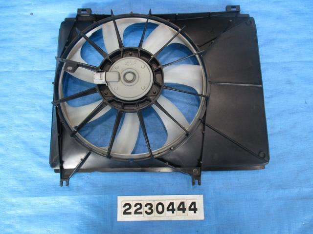 ◇ソリオ 後期 DBA-MA15S 電動ファン NO.274697 【個人宅送料別途加算・Mサイズ】