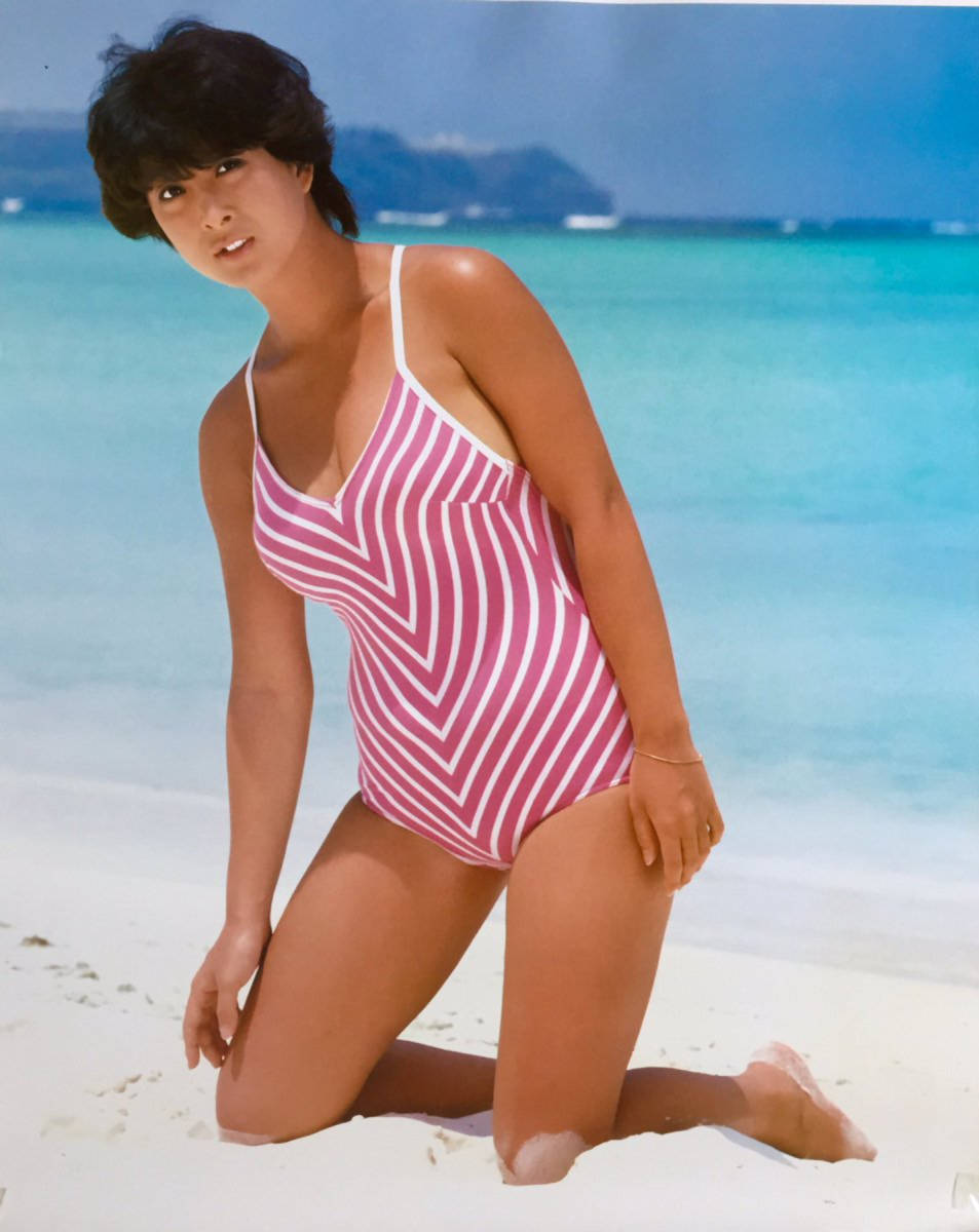 アイドル写真L型サイズ横版23枚　縦版60枚　河合奈保子 河合奈保子さん 83 L版サイズ （合計110枚） 秘密のお写真数枚在中