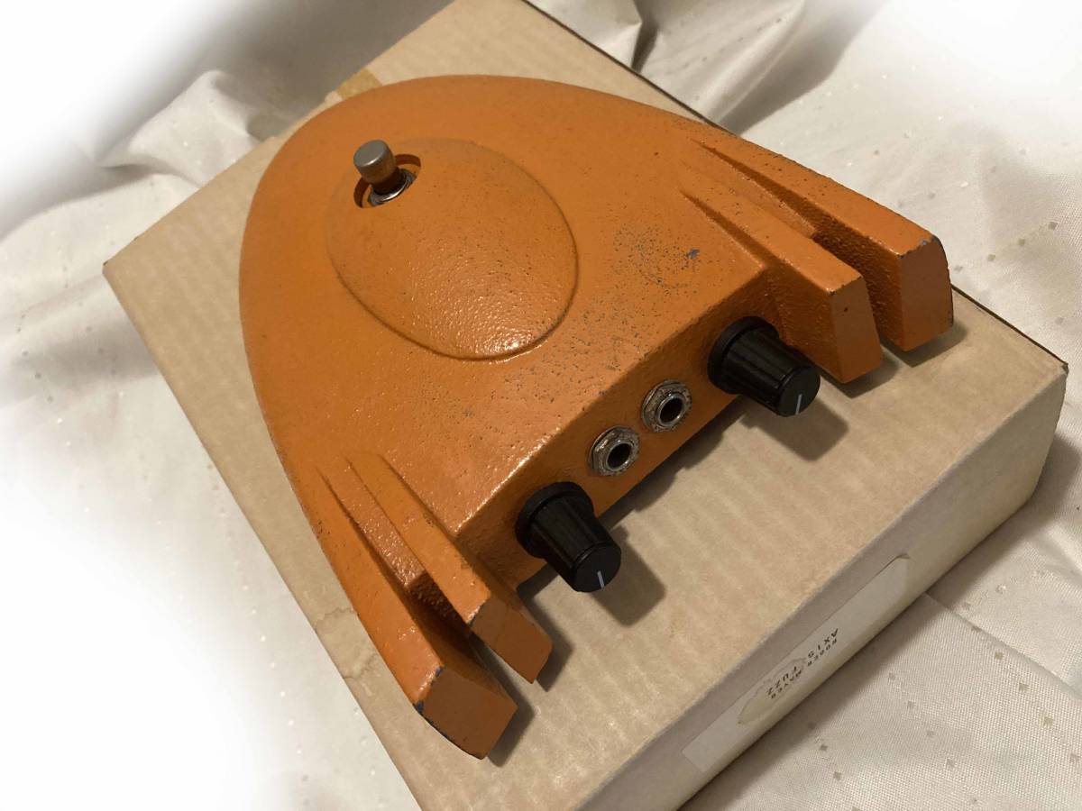 ♪名機♪Roger Mayer AXIS FUZZ サイン入り 30周年記念モデル(ファズ