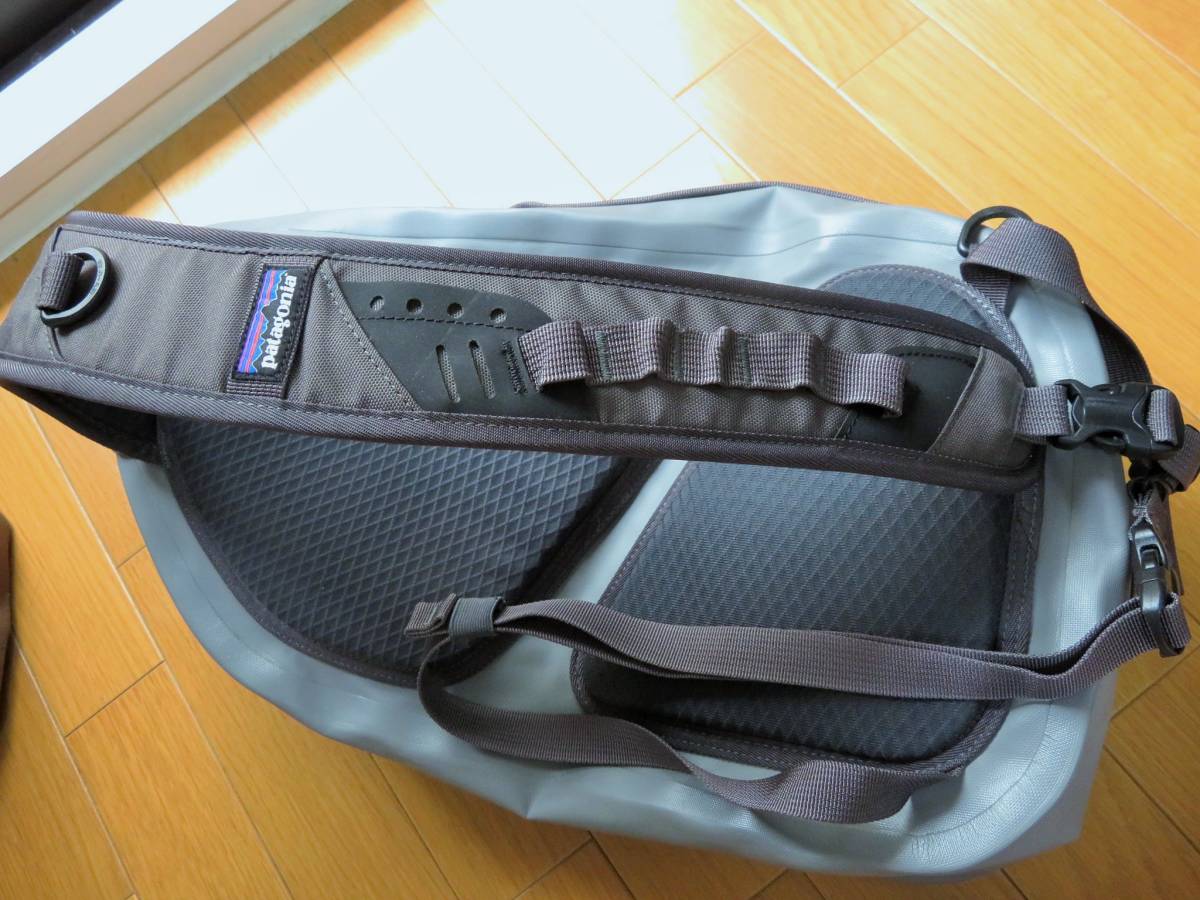 美品・年代:SP16] Patagonia ストームフロントスリング 20L ジップ 
