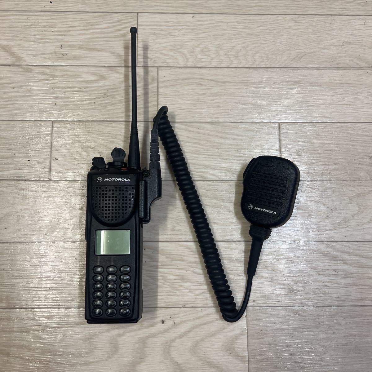 実物】モトローラー XTS3000 MOTOROLA ハンドマイク LE MARSHAL POLICE
