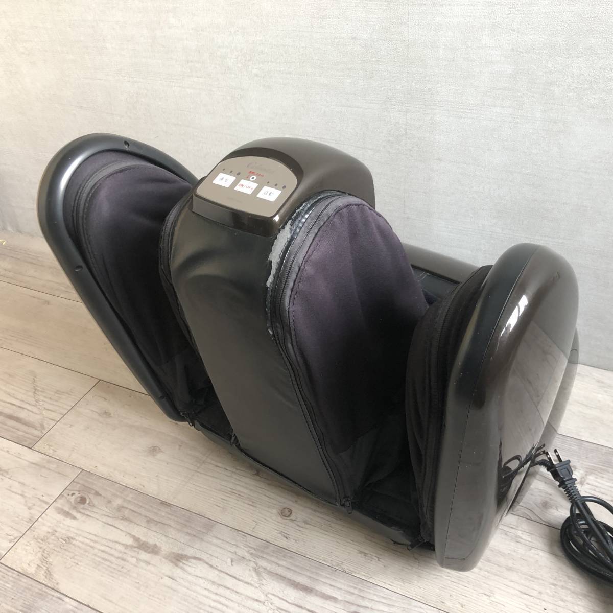 動作品 マルタカ フット マッサージャー Celevita セレヴィータ RF02M マッサージ 50/60Hz 100V 美容 健康 家庭用 札幌 セレヴィータ Celevita MARUTAKA AMK108消費税なし・良品動作品 足マッサージ 超