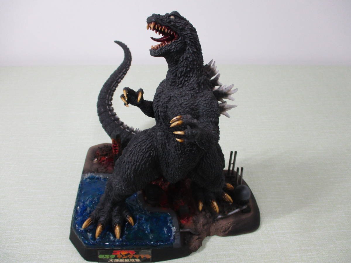 酒井ゆうじゴジラ2001総攻撃ゴジラレジンキット完成品ジオラマベース付