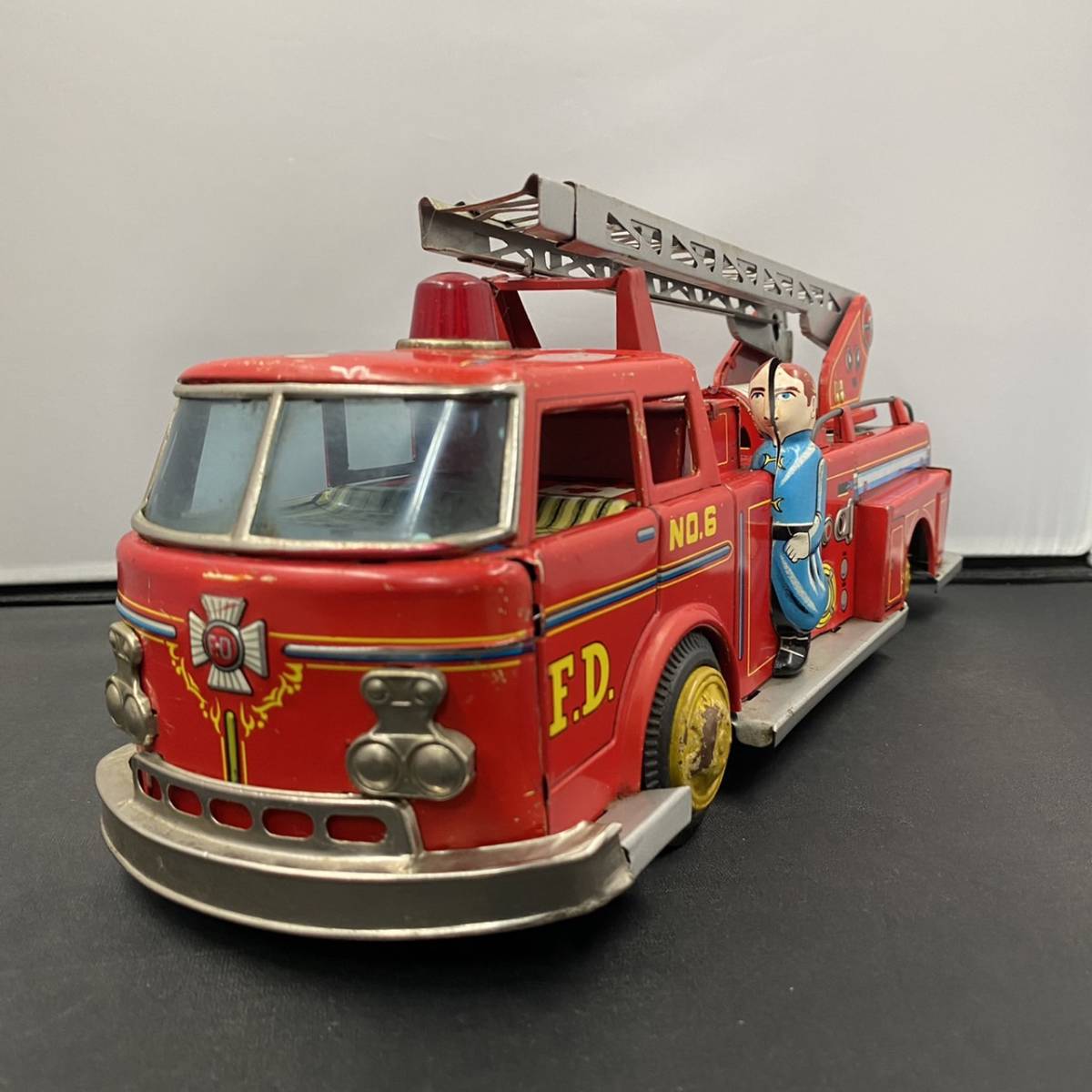 希少 野村トーイ T.N 消防車 FIRE DEPT 日本製 36cm ブリキ はしご車 