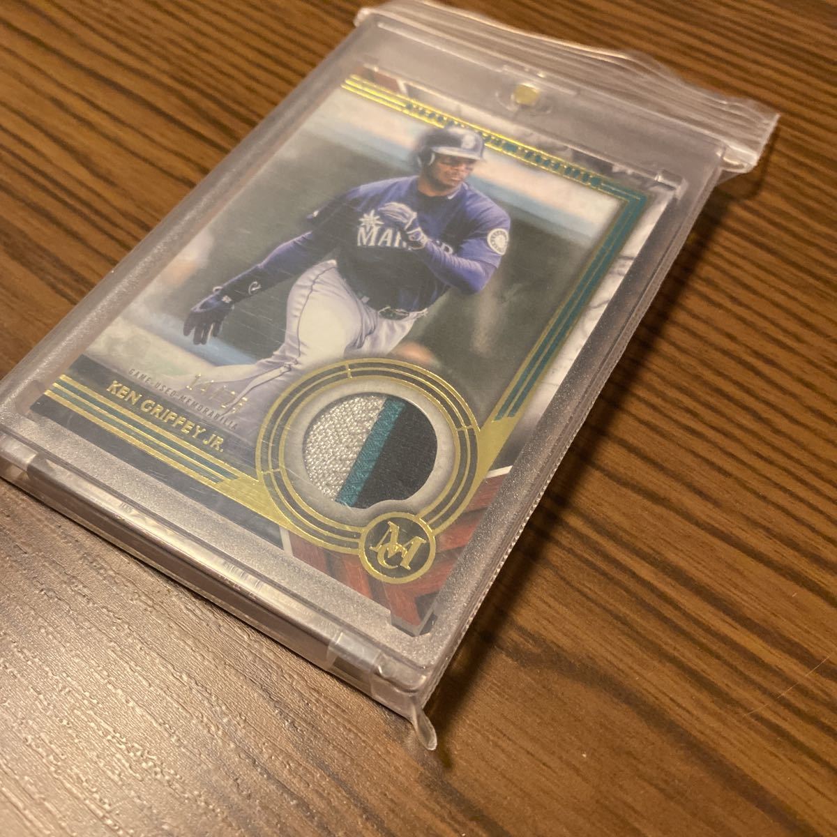 0 Topps Ken Griffey Jr. MLB Baseball Card com: | TOPPS The Back 