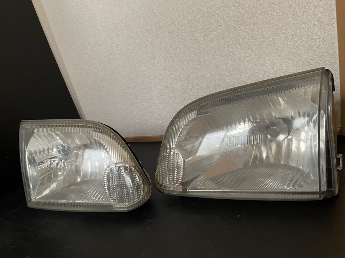 KOITO 最終型 トヨタ ヘッドライト ハイエース 100系 100系ハイエース 後期 RZH KZH 左右セット トヨタ純正品 ワゴン 純正ヘッドライト 純正 メルカリ