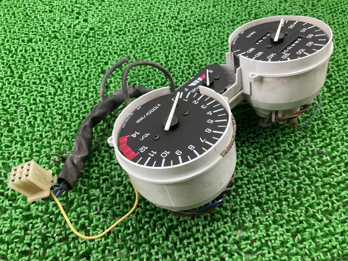 メーター ヤマハ 純正 Motorcycle Speedometer ス XJR400R メーター 0798-002 4HM-101*** ヤマハ 純正 中古 4HM-10 スピードメーター タコメーター 燃料計 修復素材やカスタム素材に