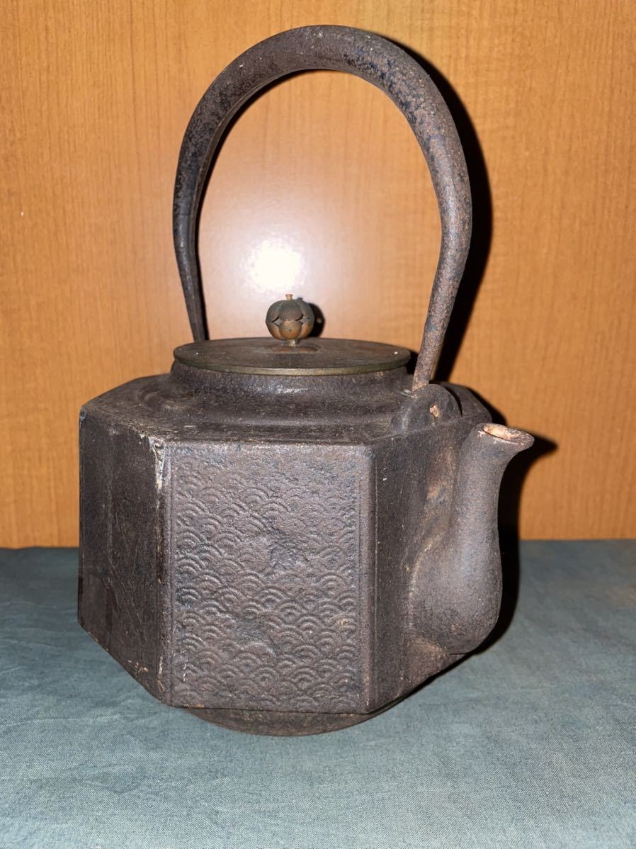 2486 龍文堂　鉄瓶　時代物 龍文堂造 龍文堂 鉄瓶 時代物 | 骨董品・美術品 四代 牛人物
