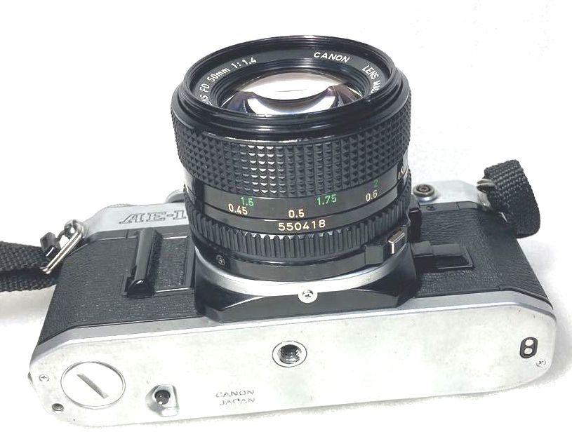 ☆完動・美品☆Canon AE-1 ボディ＋Canon New FD 50mm F1.4 レンズ