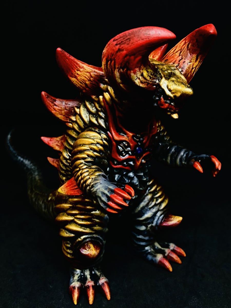 ☆完成品☆ウルトラ怪獣シリーズ112 ベリアル融合獣 スカルゴモラ
