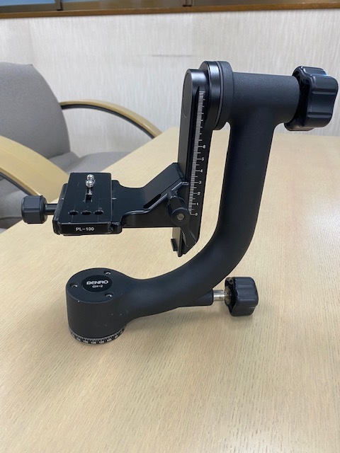 ★BENRO★ジンバル雲台★GH-2★中古品★ BENRO ジンバル雲台 ベンロ GIMBAL GH2 プレート２枚