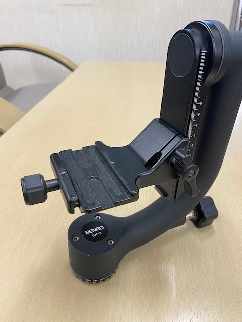 ★BENRO★ジンバル雲台★GH-2★中古品★ BENRO ジンバル雲台 ベンロ GIMBAL GH2 プレート２枚