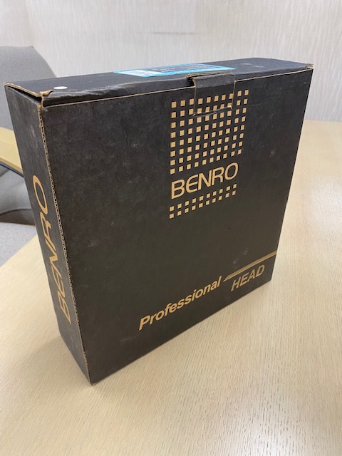 ★BENRO★ジンバル雲台★GH-2★中古品★ BENRO ジンバル雲台 ベンロ GIMBAL GH2 プレート２枚