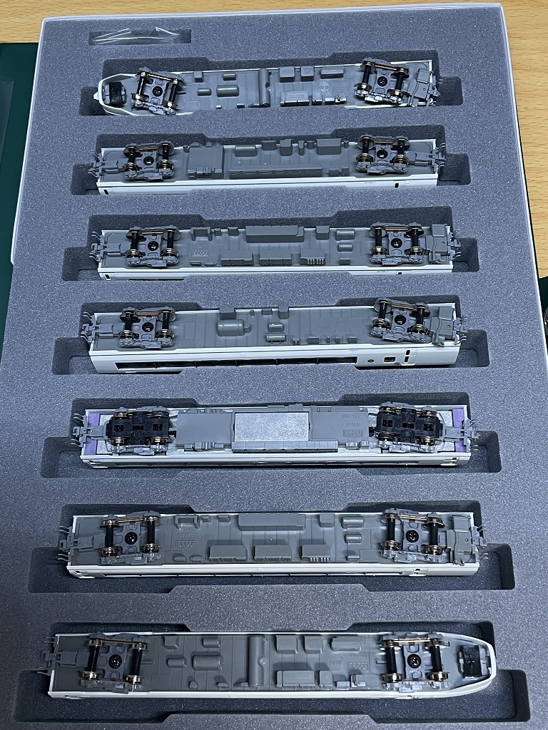 KATO カトー 10-1584 JR 651系「スーパーひたち」 基本セット 7両