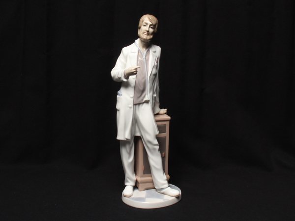 LLADRO リヤドロ フィギュリン リアドロ 女性 人形 フィギュア 陶器