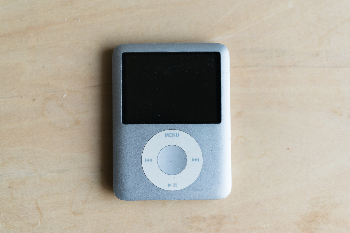 iPod Nano Apple 3rd 8GB - Gen Silver Generation 4GB 3rd対応 | (3rd 
