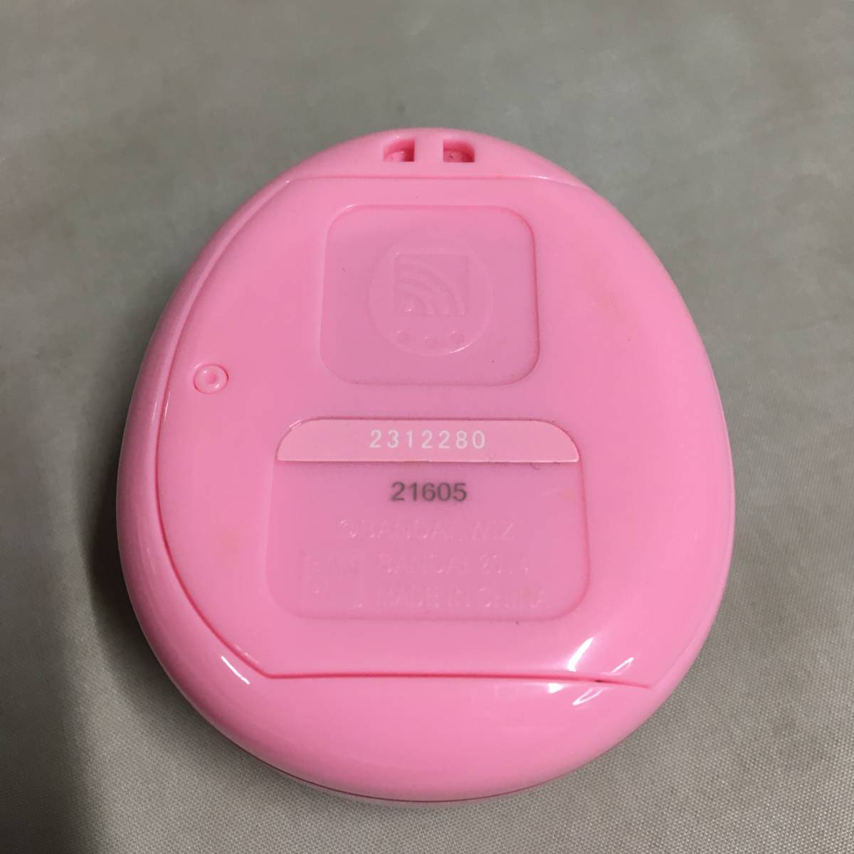 ○TAMAGOTCHI 4U+ ベビーピンク たまごっち バンダイ 【22/1004/01｜その他