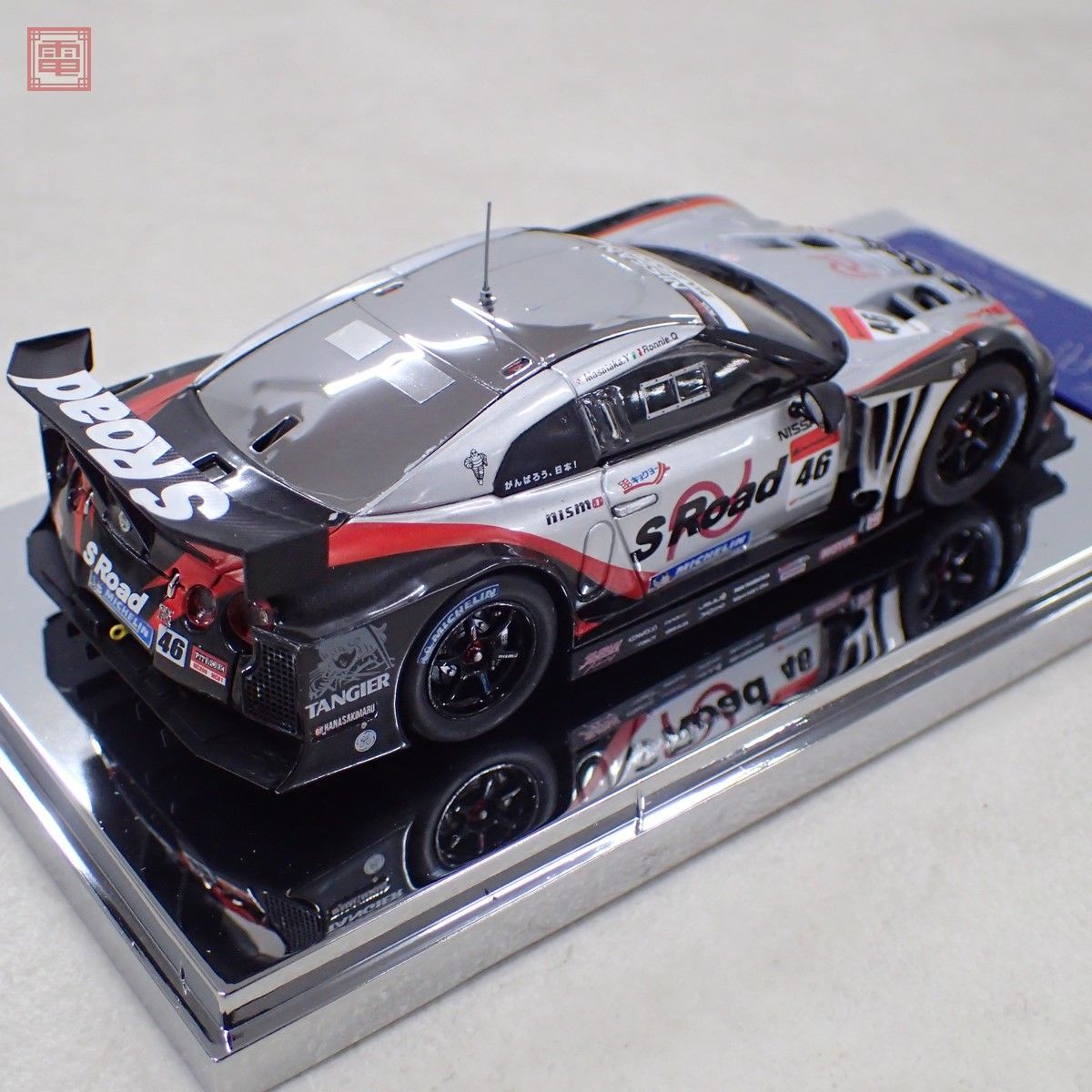 エブロ 1/43 日産 スーパー GT 2011 GT500 S ロード モーラ GT-R