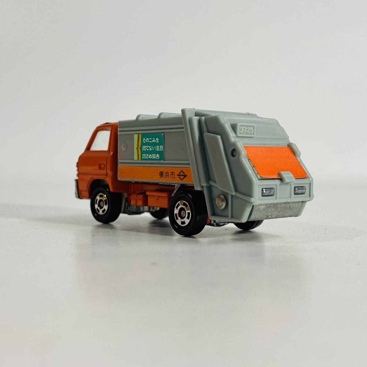 希少】 トミカ No.10 横浜市環境事業局 三菱キャンター収集車 S＝1/72 /