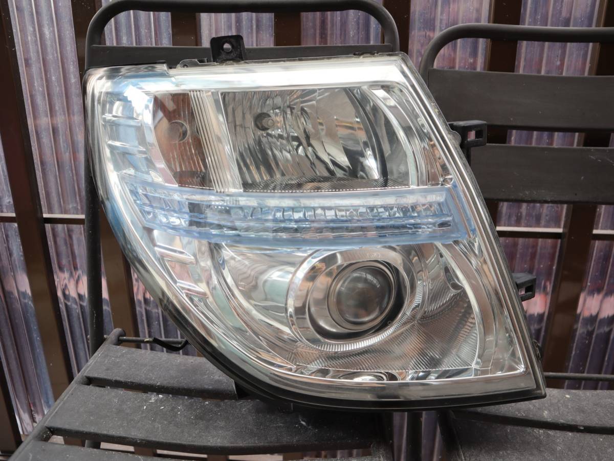 【コーティング済】 HID キセノン AFS付 迅速発送 車検〇 100‐24852 管理BR87-9 エルグランド E51 中期 後期 ヘッドライト 左右 HID キセノン コーティング済 100-24852 破損 管理BR35