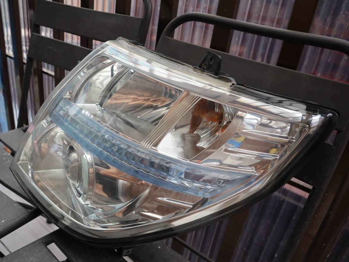 HID コーティング済キセノン 迅速発送 車検〇 100‐24852 管理BR33