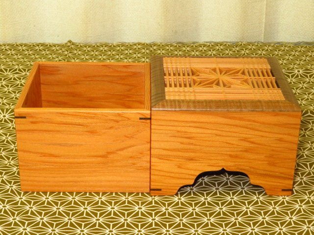 △大橋利一作銘入屋久杉創作組子将棋駒箱△紙箱付新品 桐共箱付(KH257