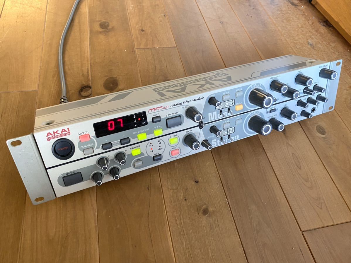 AKAI ANALOG FILTER MFC42 アナログ フィルター 隠れた名機!! 楽器