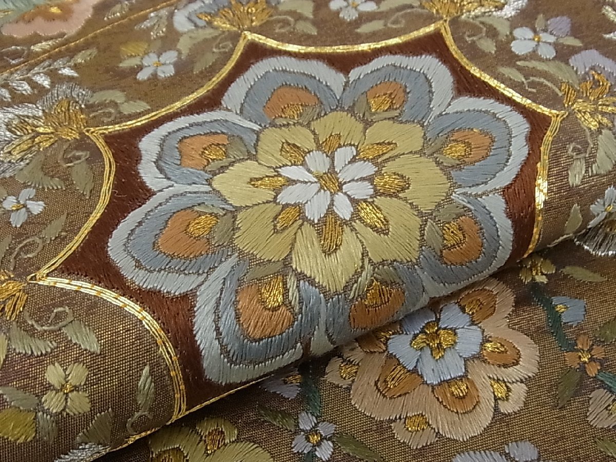 平和屋着物■六通柄袋帯　総刺繍　駒刺繍　切嵌正倉院花文　金銀糸　逸品　rv2954 正絹 逸品 平和 正倉院扇面文 正倉院鳳凰の通販 BAAS7589xa