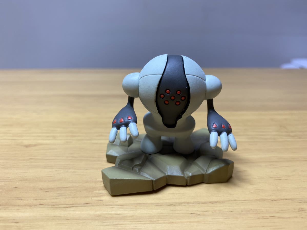 ポケットモンスター 立体ポケモン図鑑SP04 ミュウと波導の勇者 ルカリオ編