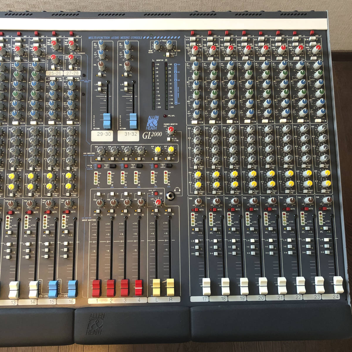 即決、動確済]ALLEN&HEATH GL2000 アレンアンドヒース アナログ 