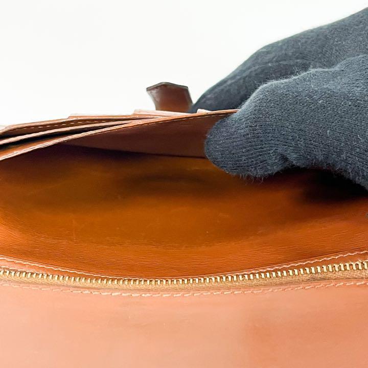 美品・廃盤品エルメス HERMES べアン クラシック ブラウン カーフ  