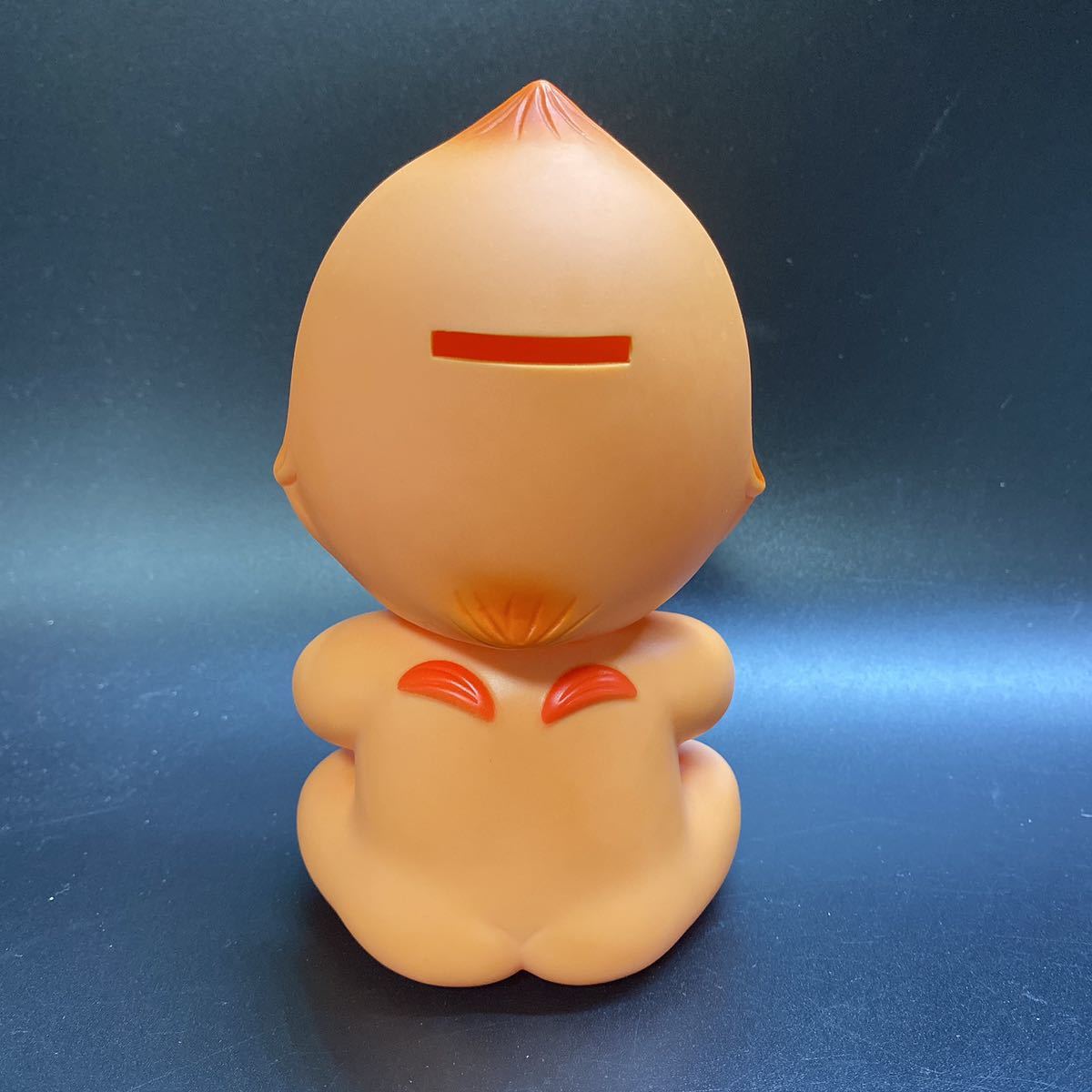 キューピー 人形 ソフビ 貯金箱 ハート抱え 赤羽 ハート 約17cm 希少